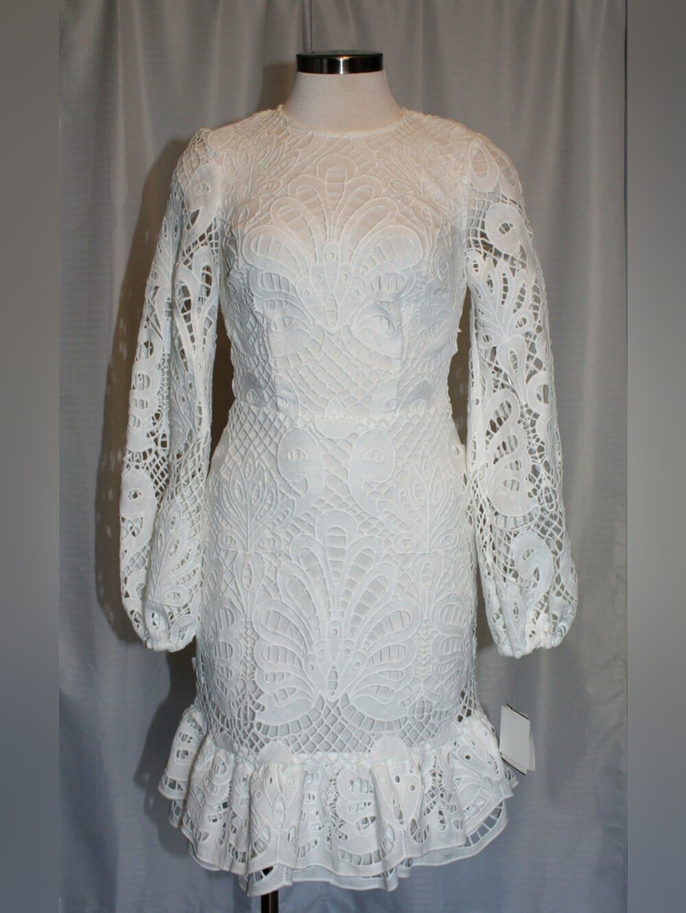DB Studio David’s Bridal Lace Flounce Hem Long Sleeve Dress Size 0